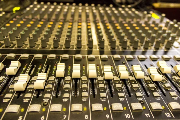 Music mixing station — Stock Photo, Image