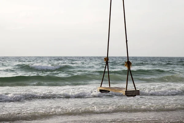 Tropiska strandutsikt — Stockfoto