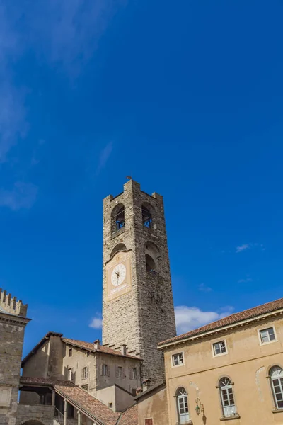 Campanone Torre Civica em Bergamo — Fotografia de Stock