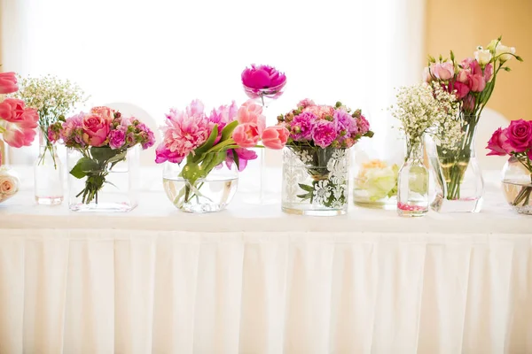 Floral wedding decoration — Stock Photo, Image