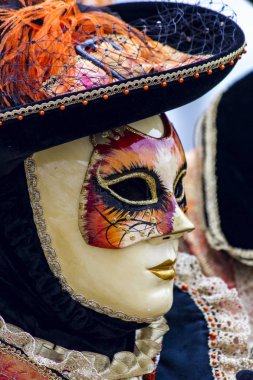 Venedik 'te karnaval maskeleri