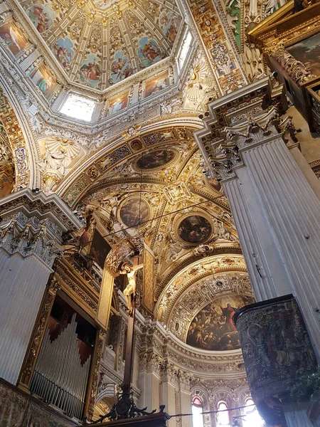 Duomo di Bergamo in Italy — Stockfoto