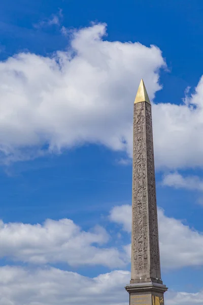 Obelisco di Luxor in Place de la Concorde a Parigi — Foto Stock