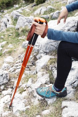 kadın holding baston