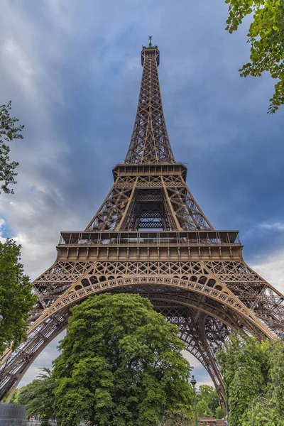 El símbolo de la Torre Eiffel de París, Francia —  Fotos de Stock