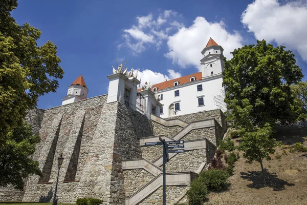 Bratslava castle in Slovakia — Stock Photo, Image