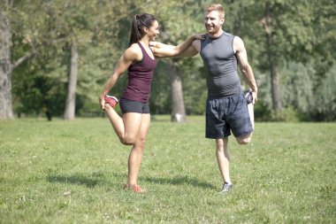 Eğitim Parkı genç Çift