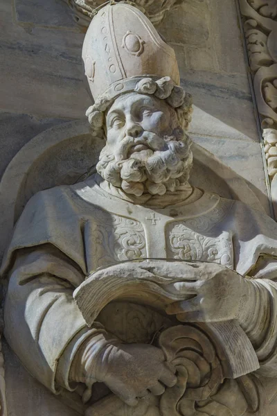 Detalhes arquitetônicos na Catedral de Milão — Fotografia de Stock