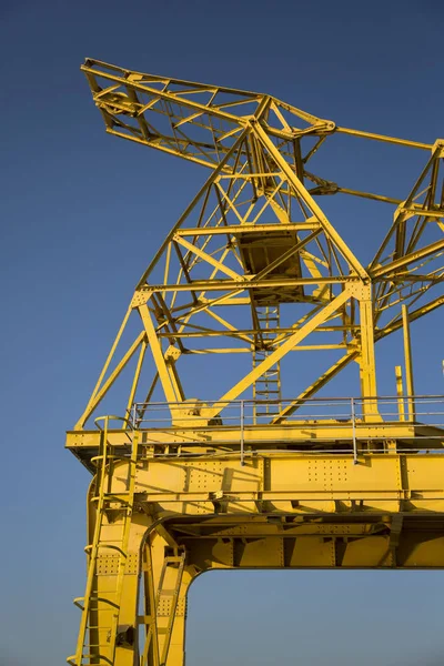 Closeup detail of the yellow crane — Stock Photo, Image