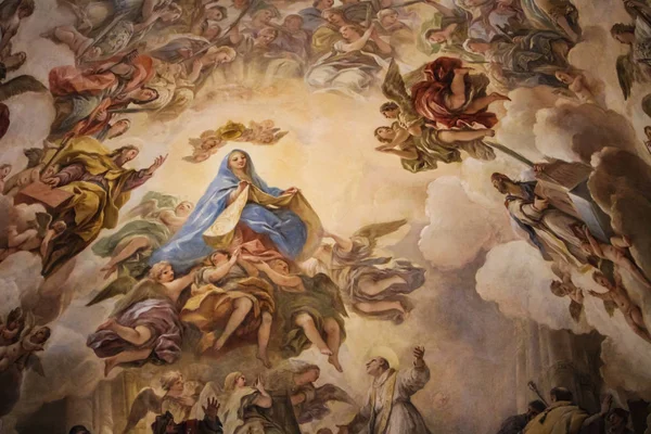 Интерьер Толедского собора — стоковое фото