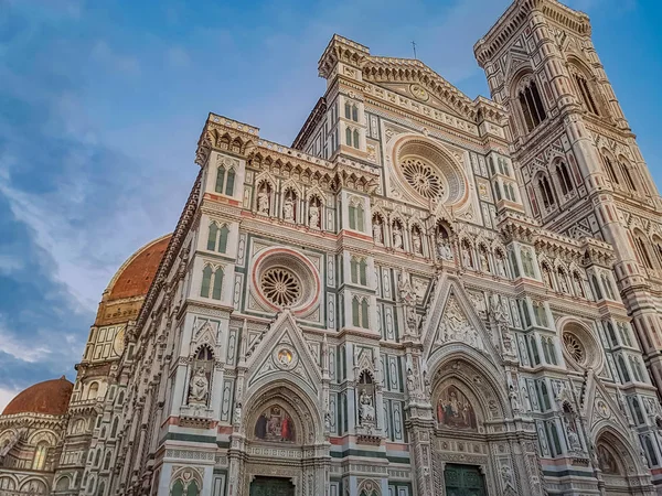 Widokiem na katedrę we Florencji — Zdjęcie stockowe