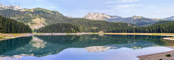 Lago Negro en la Montaña Durmitor —  Fotos de Stock