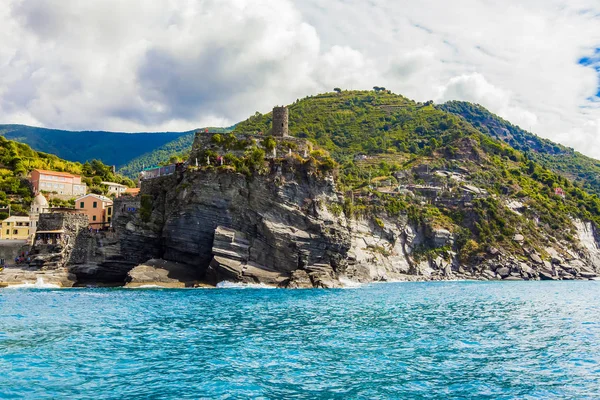 View at town Vernazza on Cinque Terre — Stock Photo, Image