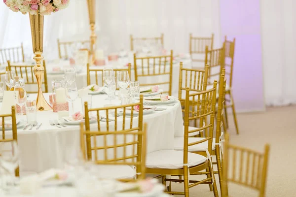 Düğün masa dekorasyonu