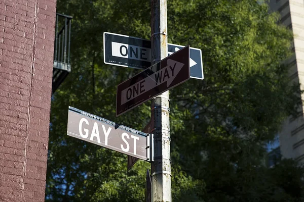 Sinal de rua gay — Fotografia de Stock