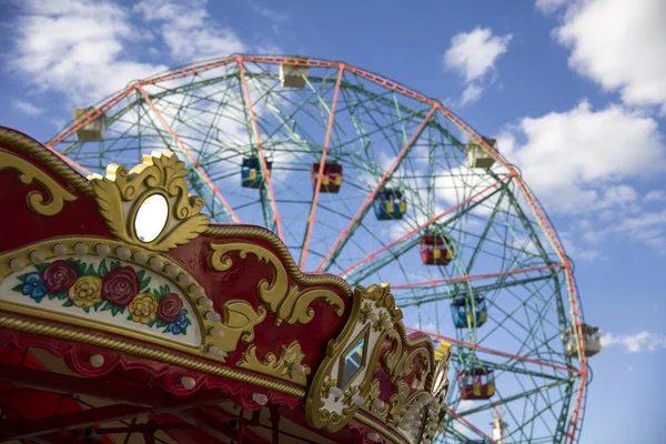 Vintage ferris wheel — Stock Photo, Image