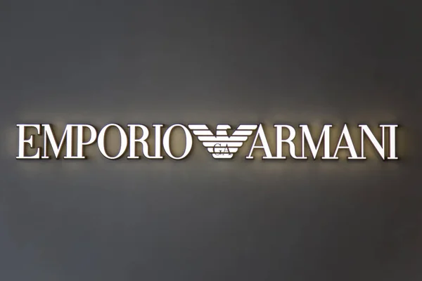 Знак магазина Armani — стоковое фото