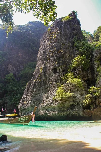 タイ南部の島ピピ ピピ李諸島 — ストック写真