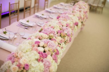 Düğün masa dekorasyonu