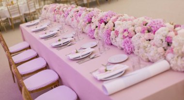 Düğün masa dekorasyonu