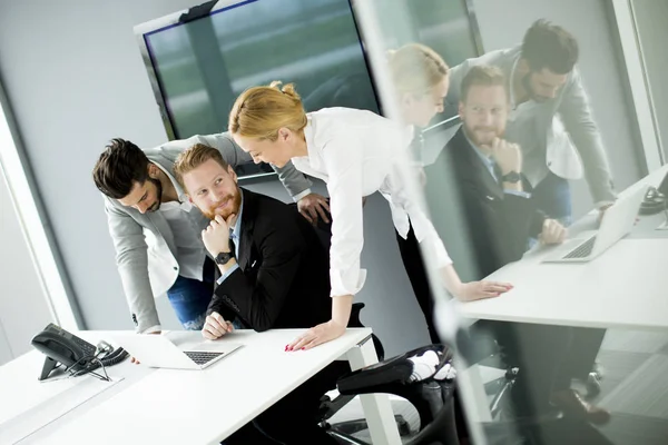 Grupo de Empresários em Reunião — Fotografia de Stock