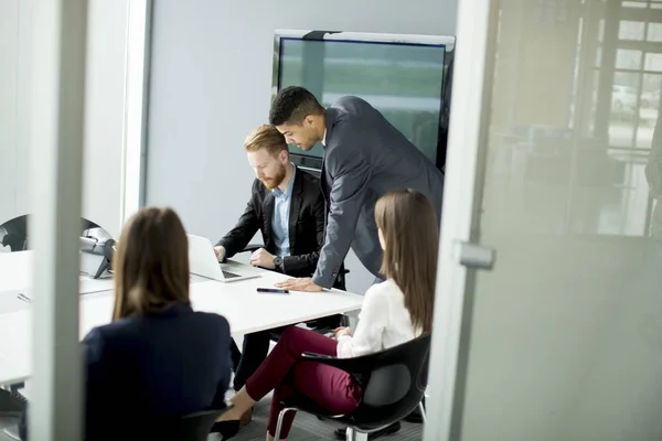 Group of business people in a meeting — Stock Photo, Image