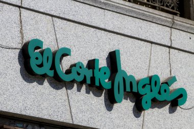 Madrid, İspanya 'daki El Corte Ingles mağazası