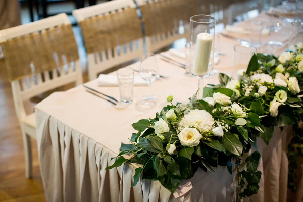 Весільний стіл прикраса — стокове фото