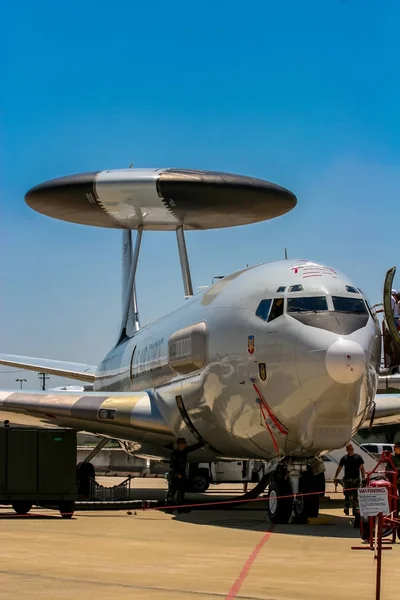 Boeing e-3 Sentry (Awacs) wczesnego ostrzegania i kontroli statków powietrznych — Zdjęcie stockowe