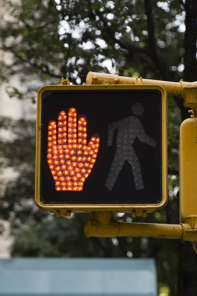 Dla pieszych sygnalizacji świetlnej — Zdjęcie stockowe