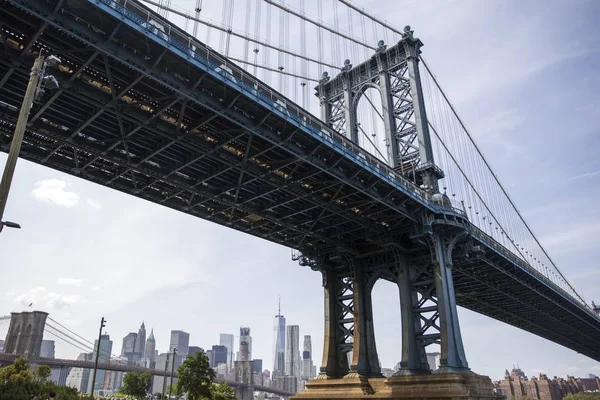 Manhattan Bridge in New York City — Stock Photo, Image