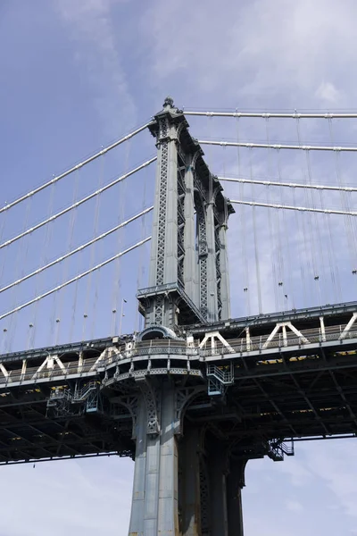 Puente Manhattan en la ciudad de Nueva York — Foto de Stock