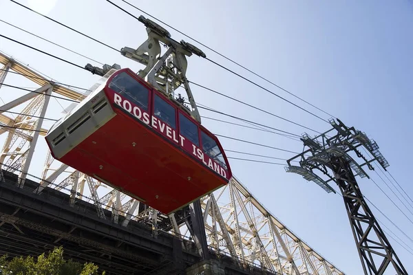 Tramwaje w Roosevelt island — Zdjęcie stockowe