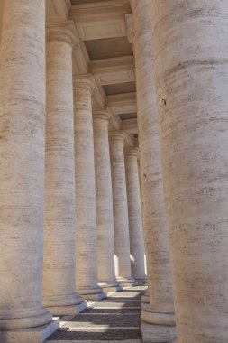 Colonnade Vatikan Piazza San Pietro (St Peter's Meydanı)