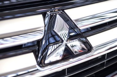 Mitsubishi araç