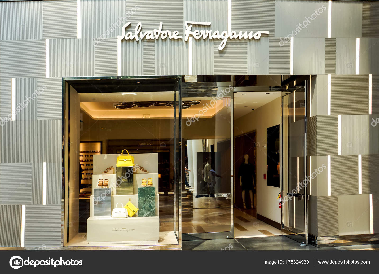 ferragamo factory store
