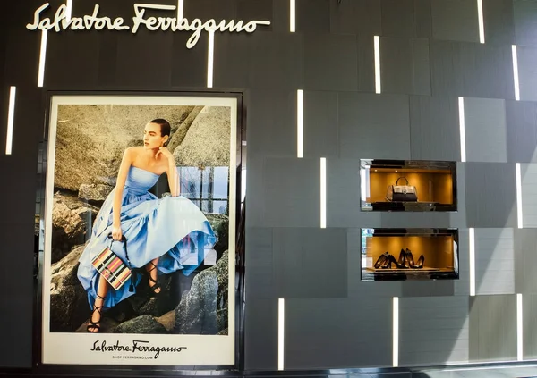 Salvatore Ferragamo obchod — Stock fotografie