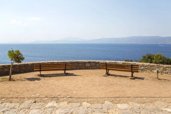 Visa Seaside Viewpoint Med Bänkar Hydra Grekland — Stockfoto