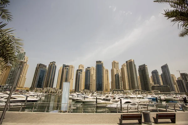 Dubai Förenade Arabemiraten Maj 2015 Visa Moderna Skyskrapor Dubai Marina — Stockfoto