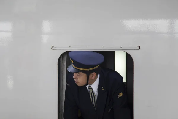 Tokio Japón Octubre 2016 Conductor Tren Desintoxicado Estación Tren Tokio — Foto de Stock
