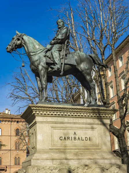 Monument Van Giuseppe Garibaldi Bologna Italië — Stockfoto