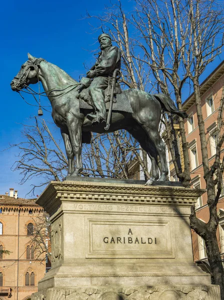 Anıt Giuseppe Garibaldi Bologna Talya — Stok fotoğraf