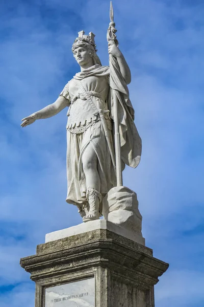 Vista Estatua Libertad Frente Palacio Público San Marino — Foto de Stock