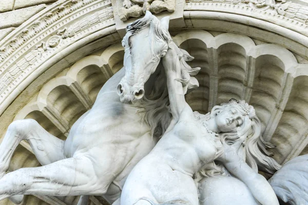 Wszystko Fontanna Nimfa Seahorse Inn Bologna Włochy Posąg Został Wykonany — Zdjęcie stockowe