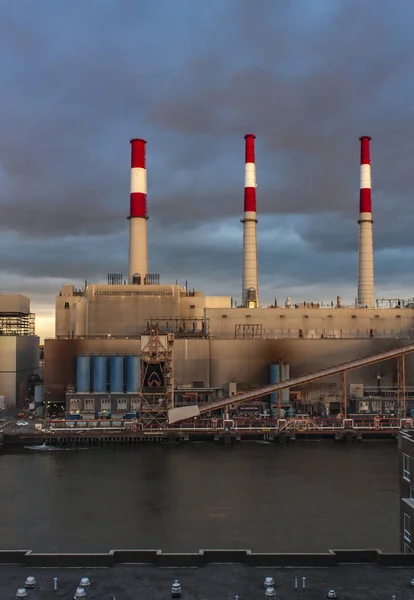 New York Usa September 2016 View Ravenswood Generating Station East — Stock Photo, Image