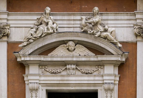 Detalle Chiesa San Giorgio Modena Italia — Foto de Stock