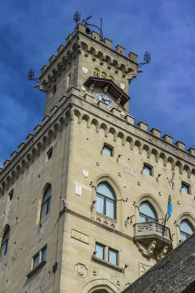 Detalle Del Ayuntamiento Palazzo Pubblico San Marino — Foto de Stock