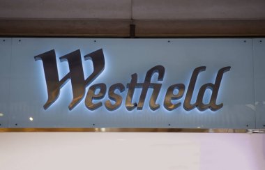 Sydney, Avustralya - 9 Şubat 2015: Ayrıntı Westfield Sydney alışveriş merkezine Sidney, Avustralya. 361 mağazaları ile 6 katlı alışveriş merkezi olduğunu.