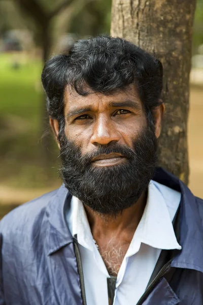 Sigiriya Sri Lanka Enero 2014 Hombre Identificado Calle Sigiriya Sri —  Fotos de Stock