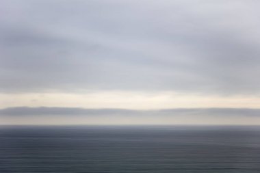Sakin okyanus su horizon adlı görüntülemek